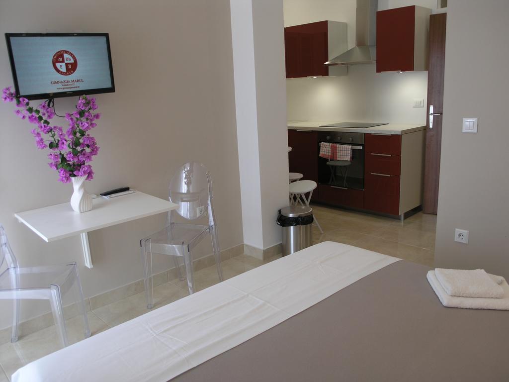 Apartments Dobrila Podgora Luaran gambar