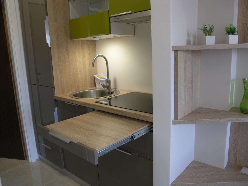 Apartments Dobrila Podgora Luaran gambar