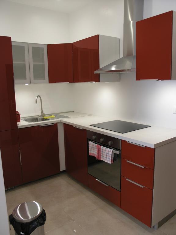 Apartments Dobrila Podgora Luaran gambar
