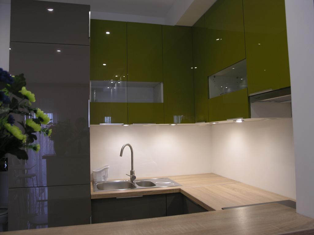 Apartments Dobrila Podgora Luaran gambar