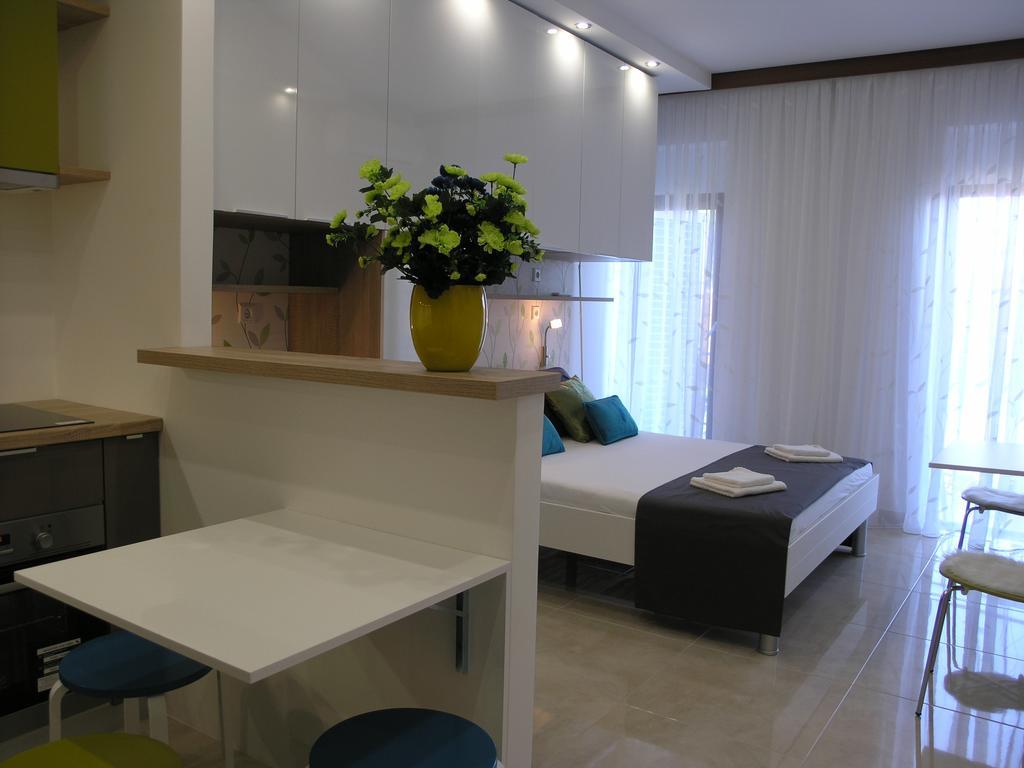 Apartments Dobrila Podgora Luaran gambar
