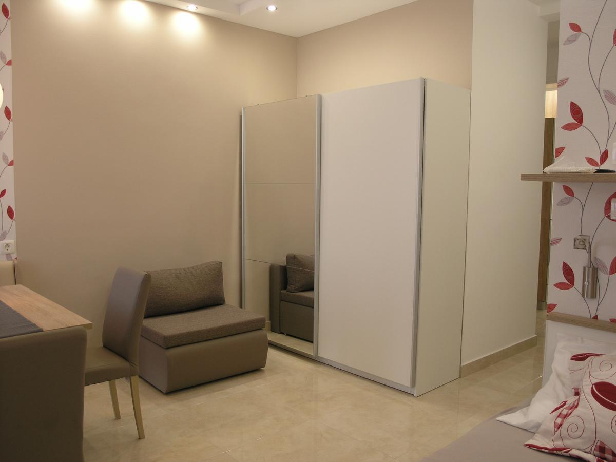 Apartments Dobrila Podgora Luaran gambar